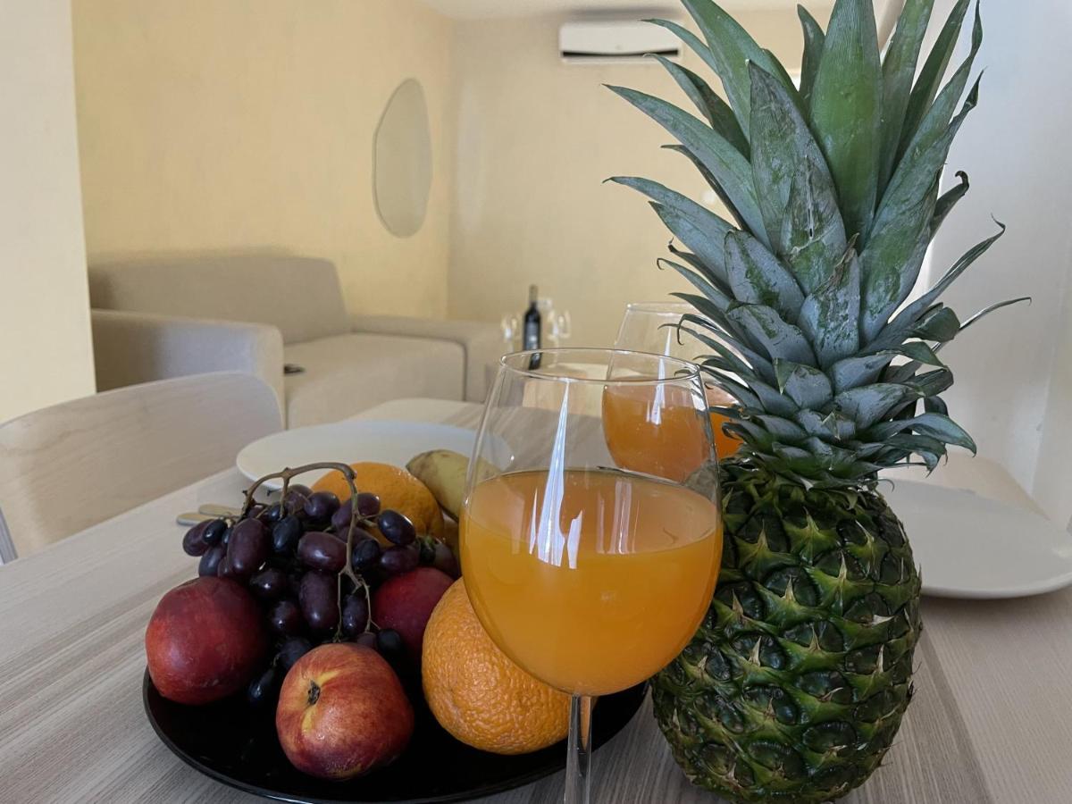 Cozy Apartment Matijas With Private Parking And Terrace Split Bagian luar foto